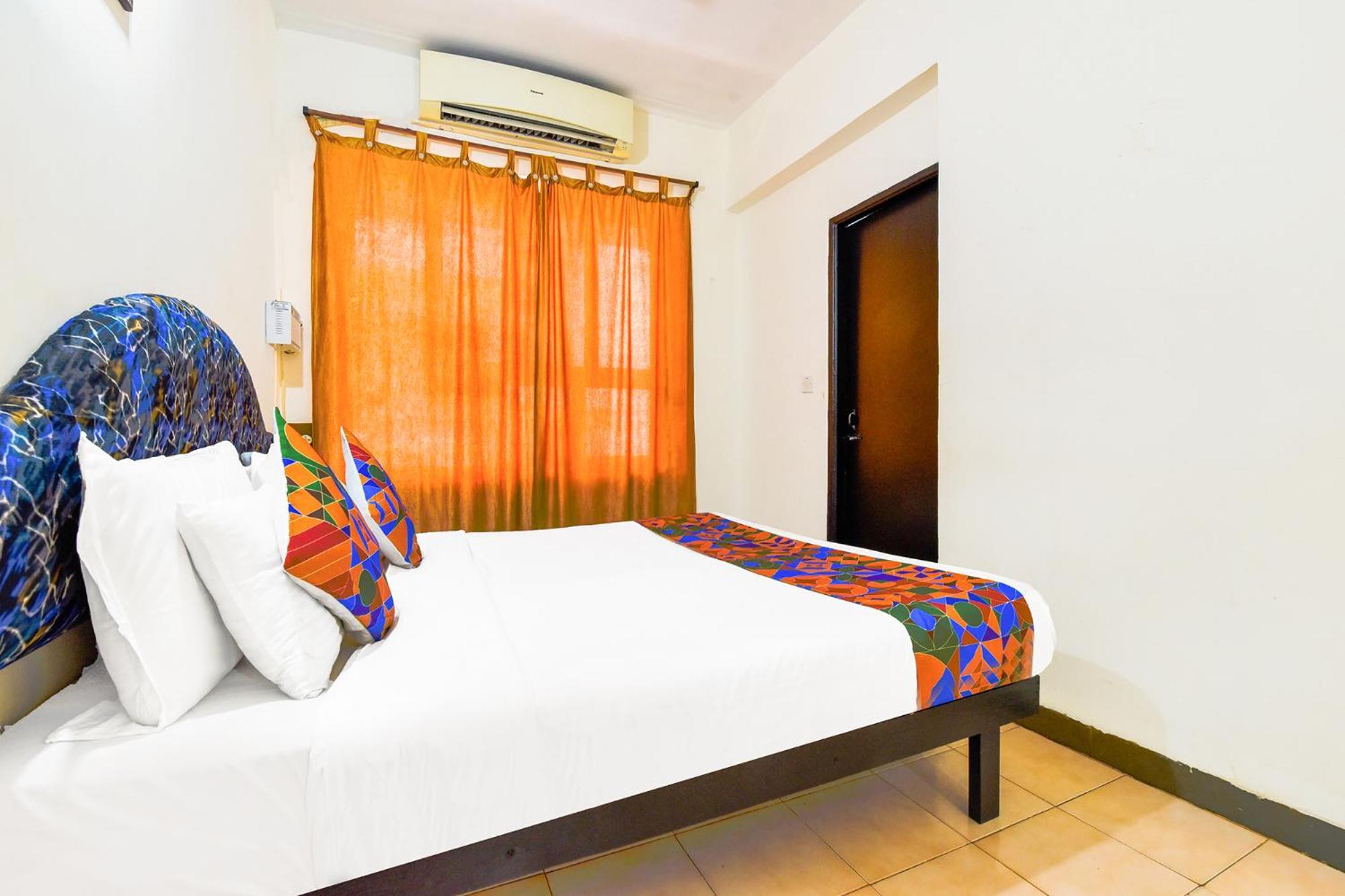 Fabexpress Alor Resort Calangute Exterior photo